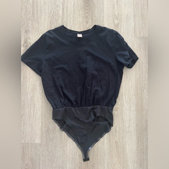 Smash & Tess Tshirt bodysuit - Picture 4 of 4